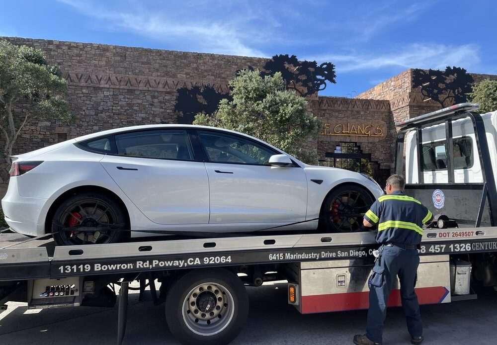 Tow truck services in San Diego