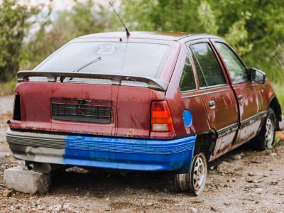 JUNK CAR